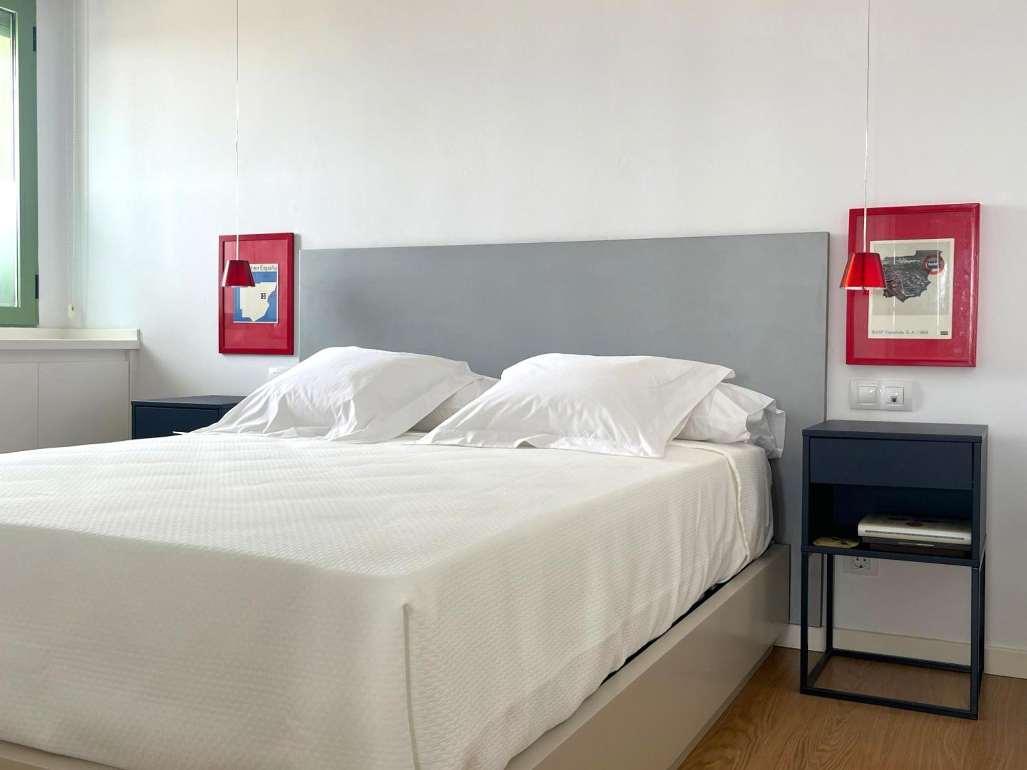Stylish Well-Connected Beachfront Flat Valence Extérieur photo