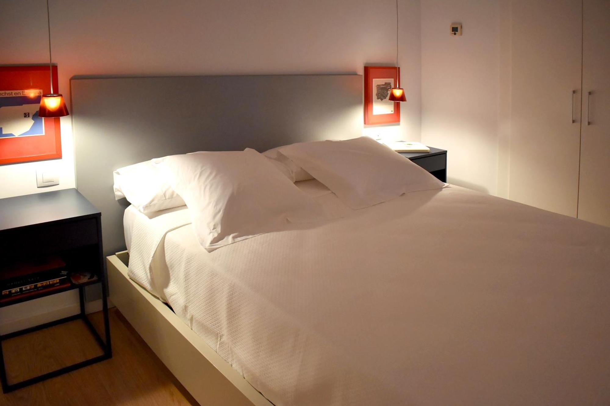 Stylish Well-Connected Beachfront Flat Valence Extérieur photo