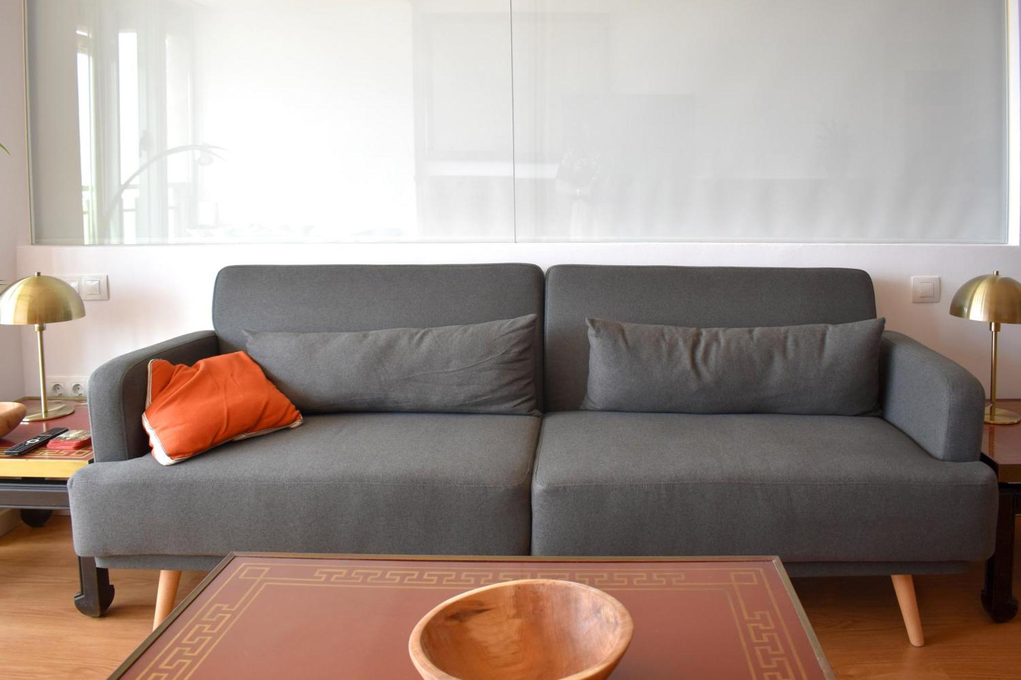 Stylish Well-Connected Beachfront Flat Valence Extérieur photo