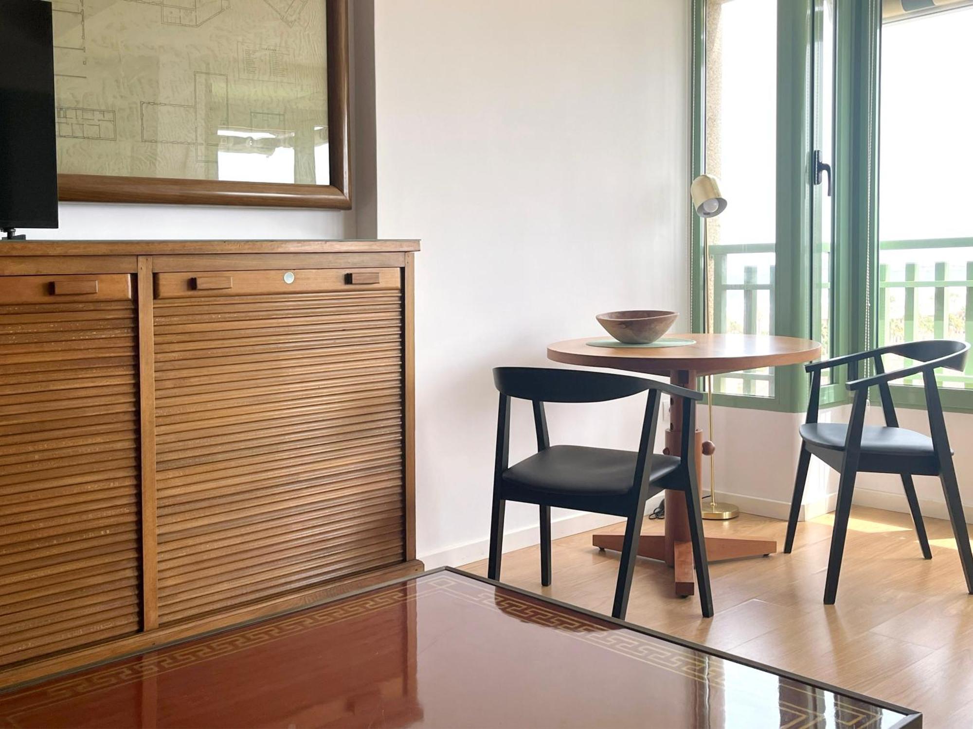 Stylish Well-Connected Beachfront Flat Valence Extérieur photo